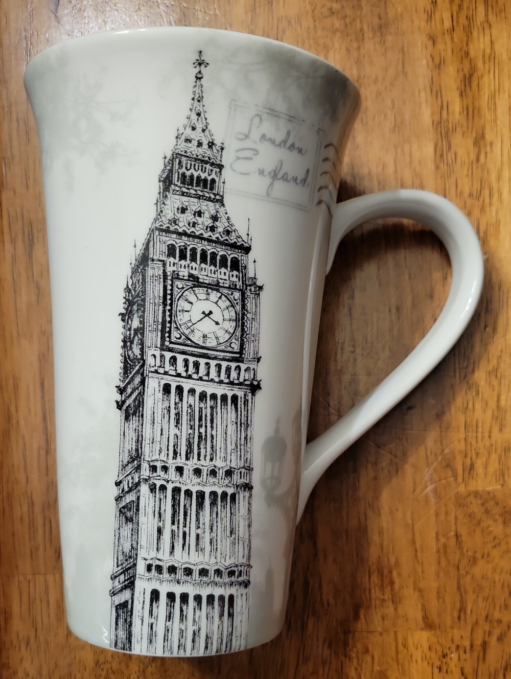 Coventry White and Black London Big Ben Extra Tall Ceramic World Traveler Mug